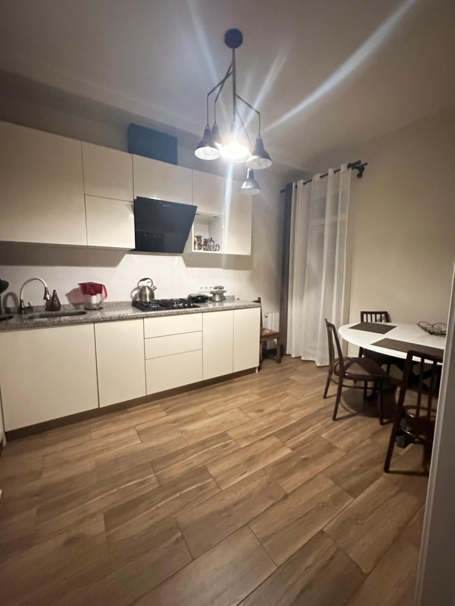 Tamo Leilighet Batumi Eksteriør bilde